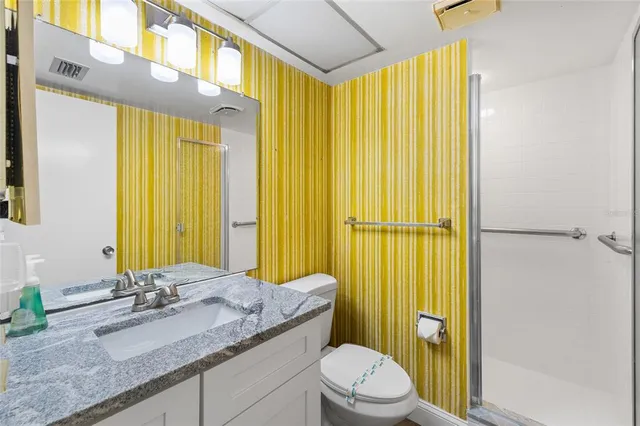 $699,900 | 18650 Gulf Boulevard, Unit 402, Indian Shores, FL 33785