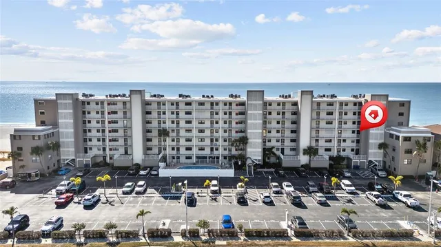 $699,900 | 18650 Gulf Boulevard, Unit 402, Indian Shores, FL 33785