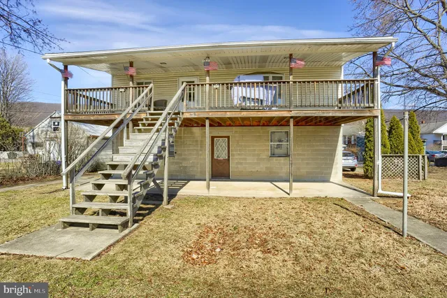 $164,000 | 641-645 Main Street, Lykens, PA 17048