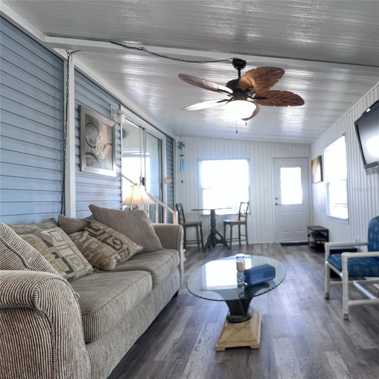 1107 Snook Punta Gorda, FL 33950 - Photo 6 of 32