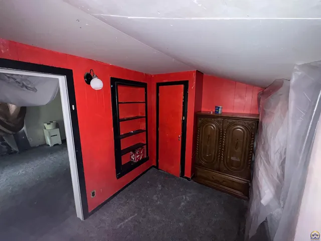 $37,200 | 402 Central Avenue, Denison, KS 66419