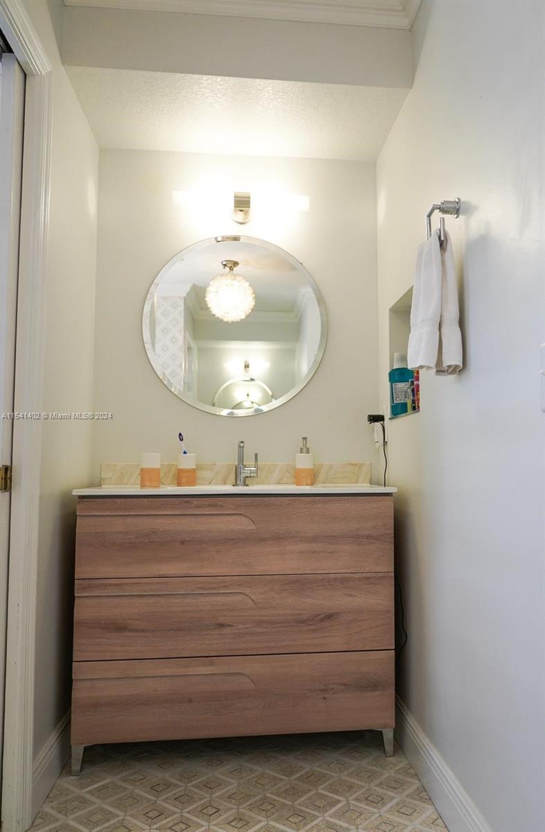 15420 Southwest 115th Terrace Miami, FL 33196 - Photo 15 of 31