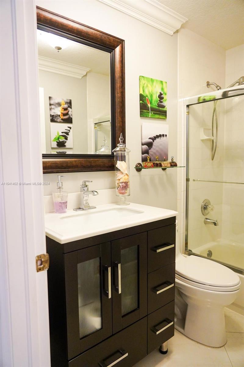 15420 Southwest 115th Terrace Miami, FL 33196 - Photo 18 of 31