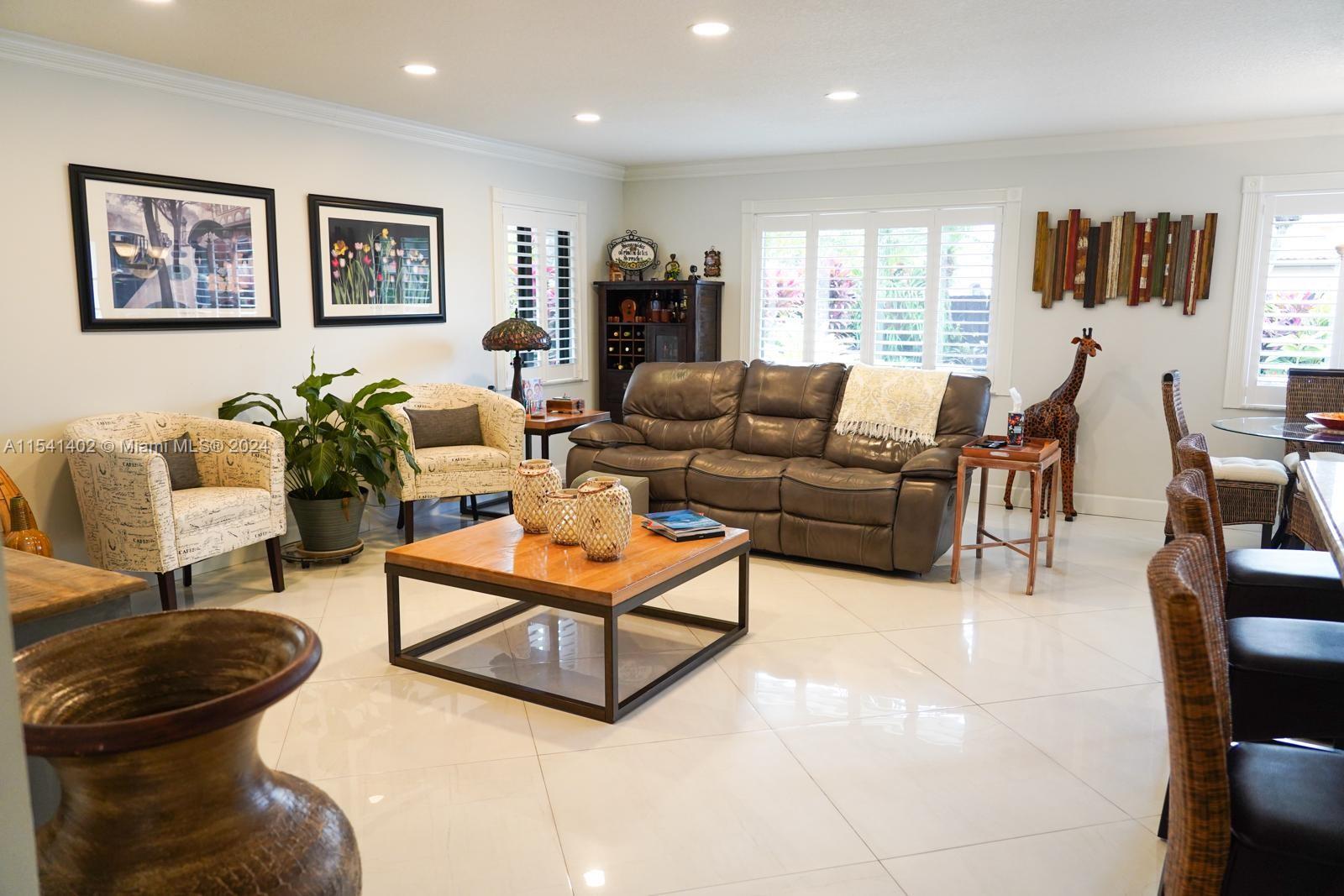 15420 Southwest 115th Terrace Miami, FL 33196 - Photo 3 of 31