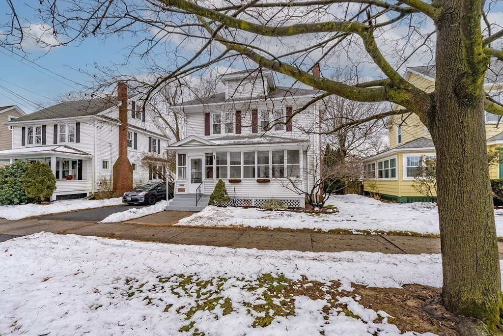 24 Manchester Terrace Springfield, MA 01108 - Photo 2 of 38 a front view of a house with a yard
