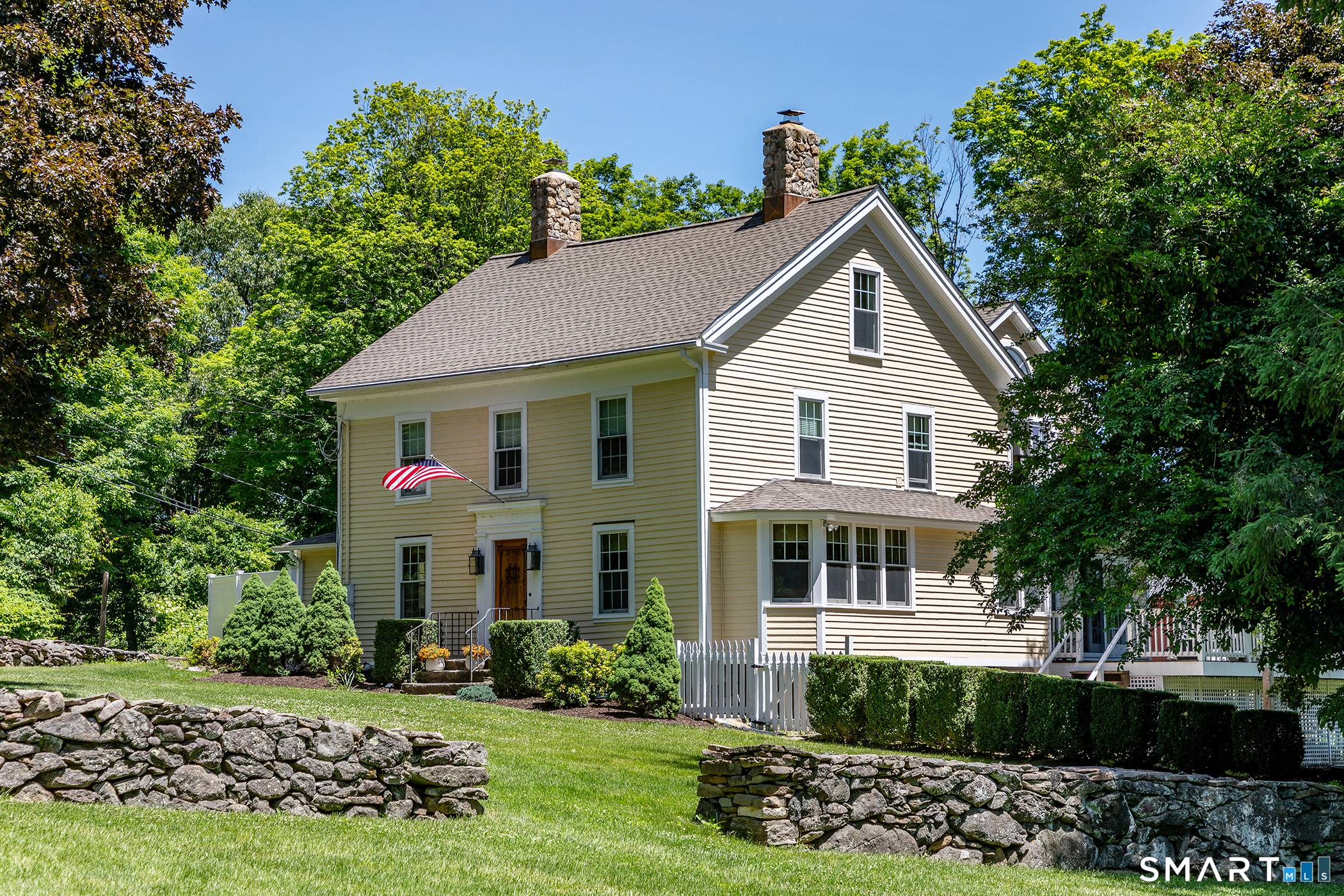 49 Old Bridge Road Brookfield, CT 06804 - Photo 3 of 40