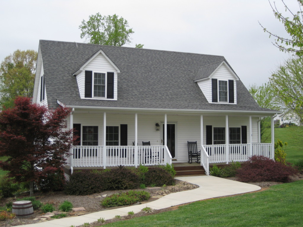1410 Merriman Way Road Moneta, VA 24121 - Photo 1 of 43 Country Home...
