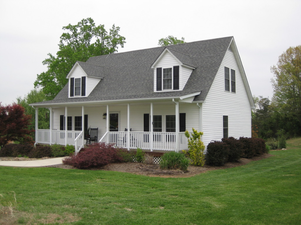 1410 Merriman Way Road Moneta, VA 24121 - Photo 13 of 43 Home!