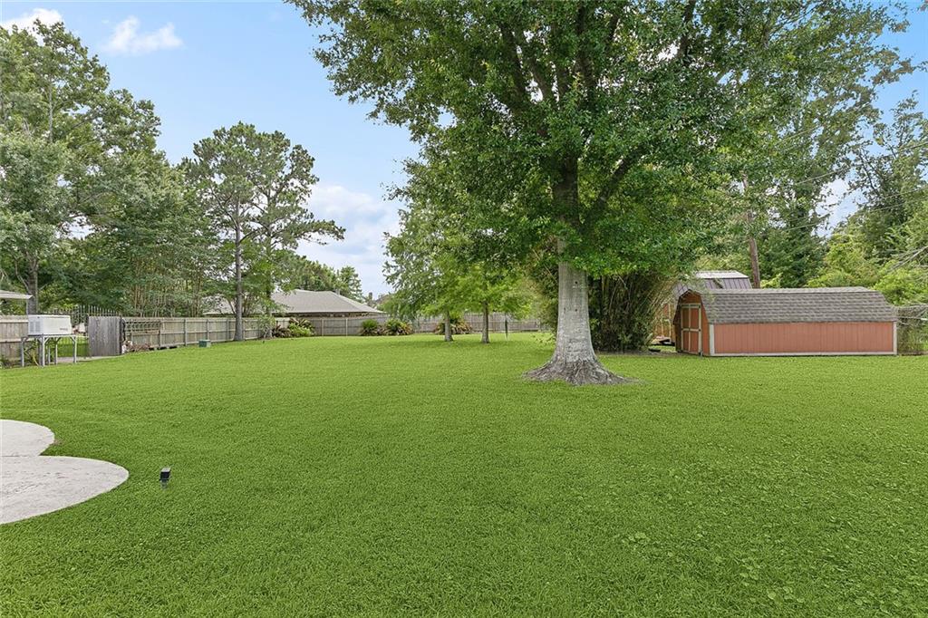 335 Devon Road Laplace, LA 70068 - Photo 19 of 21