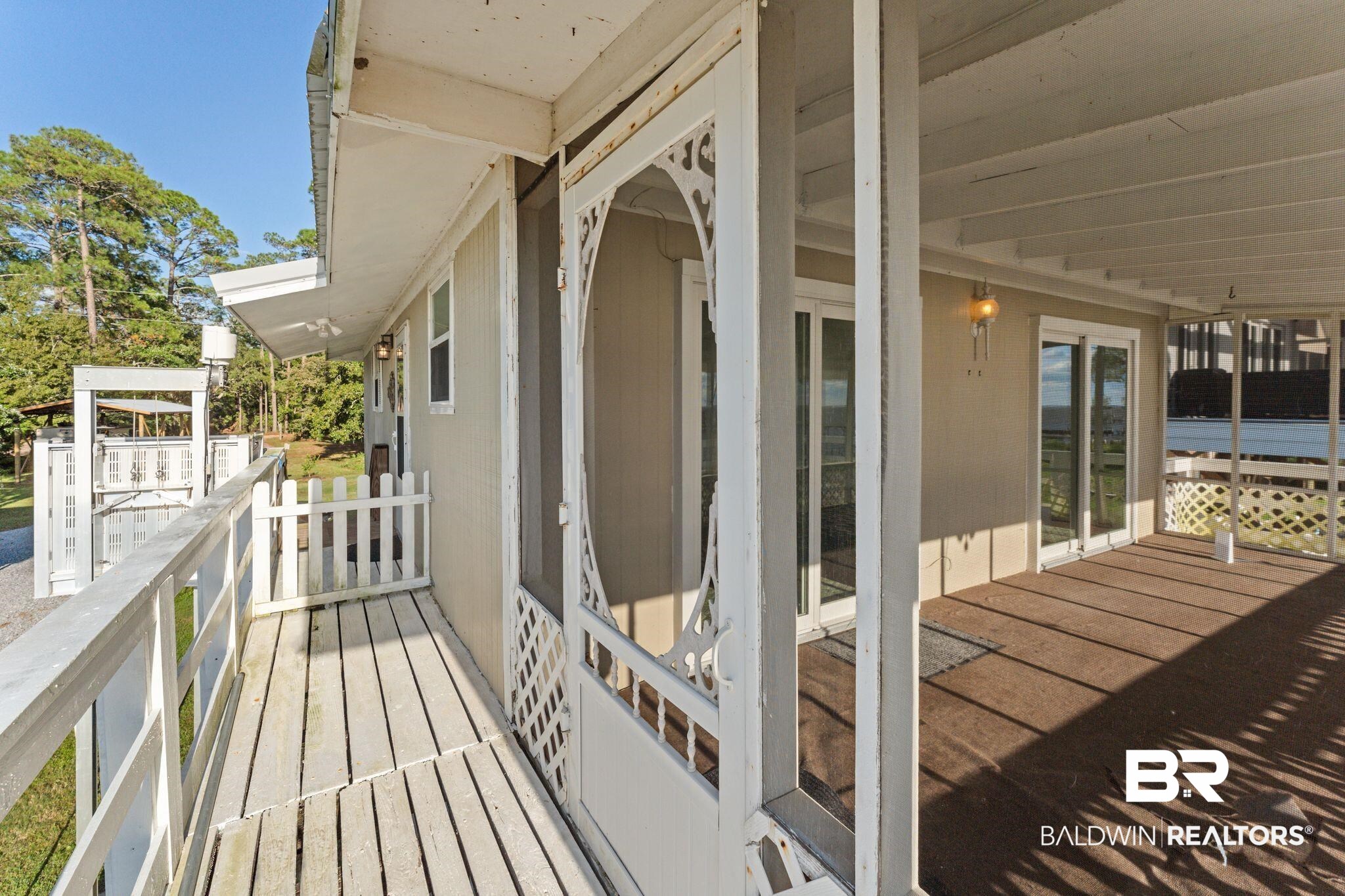 8959 Shore Drive Foley, AL 36535 - Photo 13 of 53
