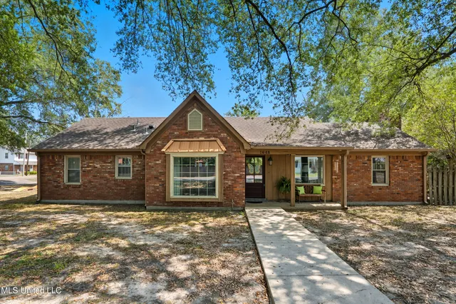 $240,000 | 1648 Cummins Avenue, Tunica, MS 38676