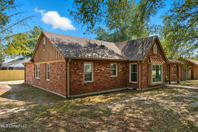 $240,000 | 1648 Cummins Avenue, Tunica, MS 38676