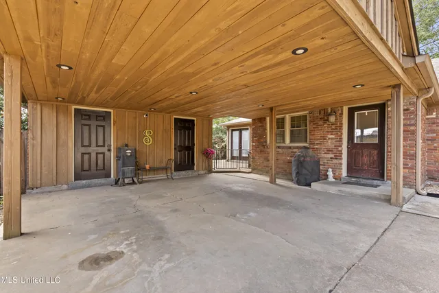 $240,000 | 1648 Cummins Avenue, Tunica, MS 38676