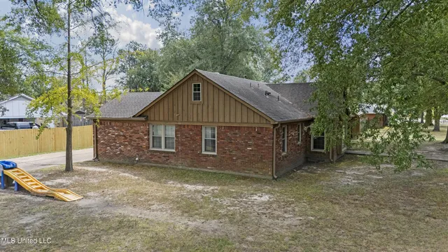 $240,000 | 1648 Cummins Avenue, Tunica, MS 38676