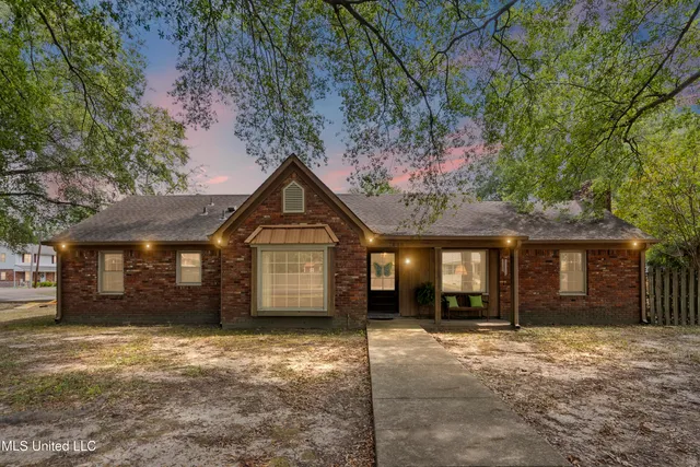 $240,000 | 1648 Cummins Avenue, Tunica, MS 38676