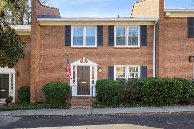 $550,000 | 4620 Wieuca Road Northeast, Unit 23, Atlanta, GA 30342