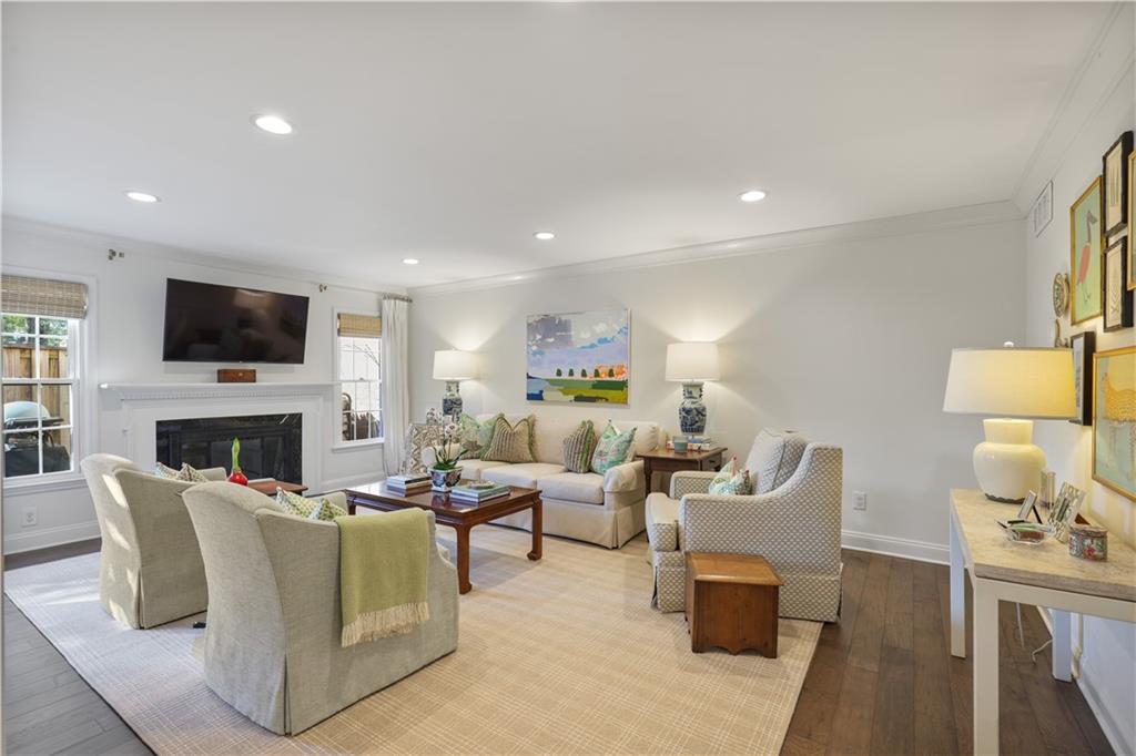 4620 Wieuca Road Northeast, Unit 23 Atlanta, GA 30342 - Photo 4 of 34