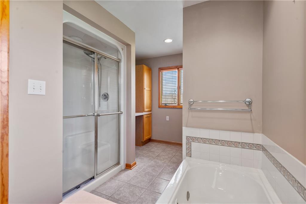 694 Mason Road Tarentum, PA 15084 - Photo 15 of 25
