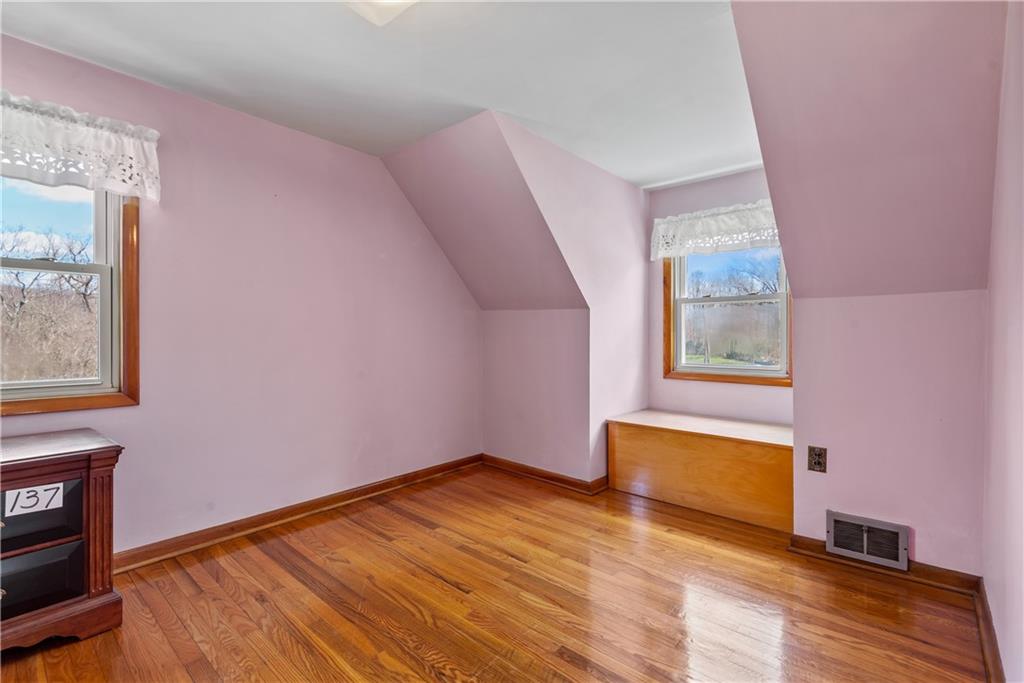 694 Mason Road Tarentum, PA 15084 - Photo 18 of 25