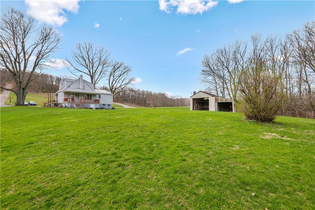 694 Mason Road Tarentum, PA 15084 - Photo 22 of 25