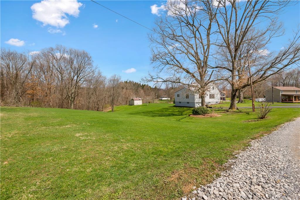 694 Mason Road Tarentum, PA 15084 - Photo 23 of 25