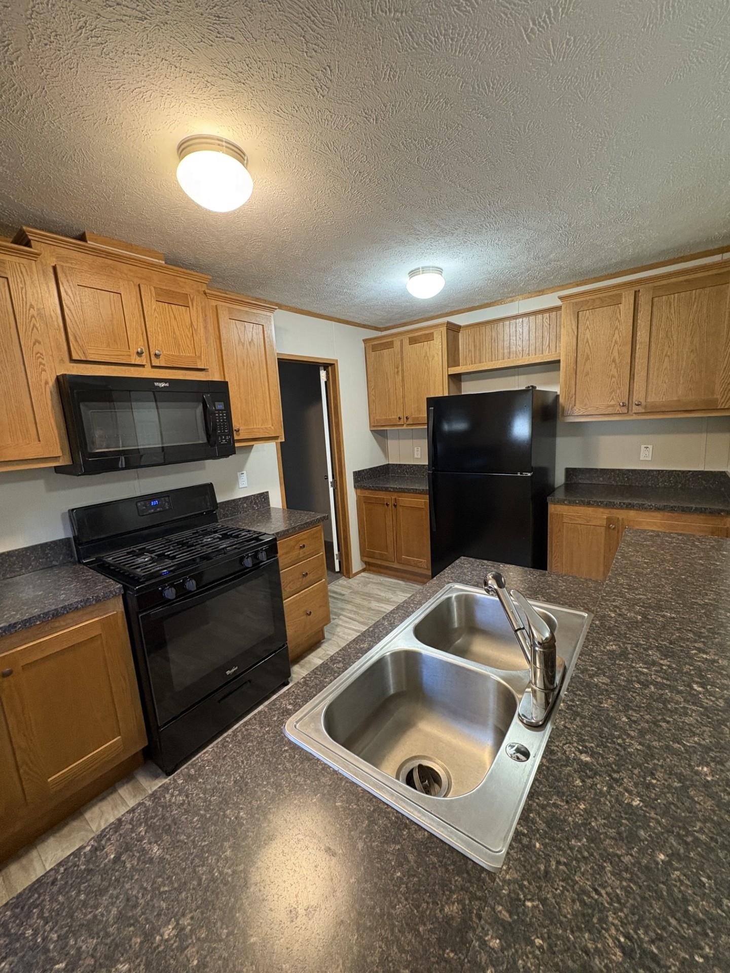 98 K-T Lane Northfield, VT 05663 - Photo 11 of 54