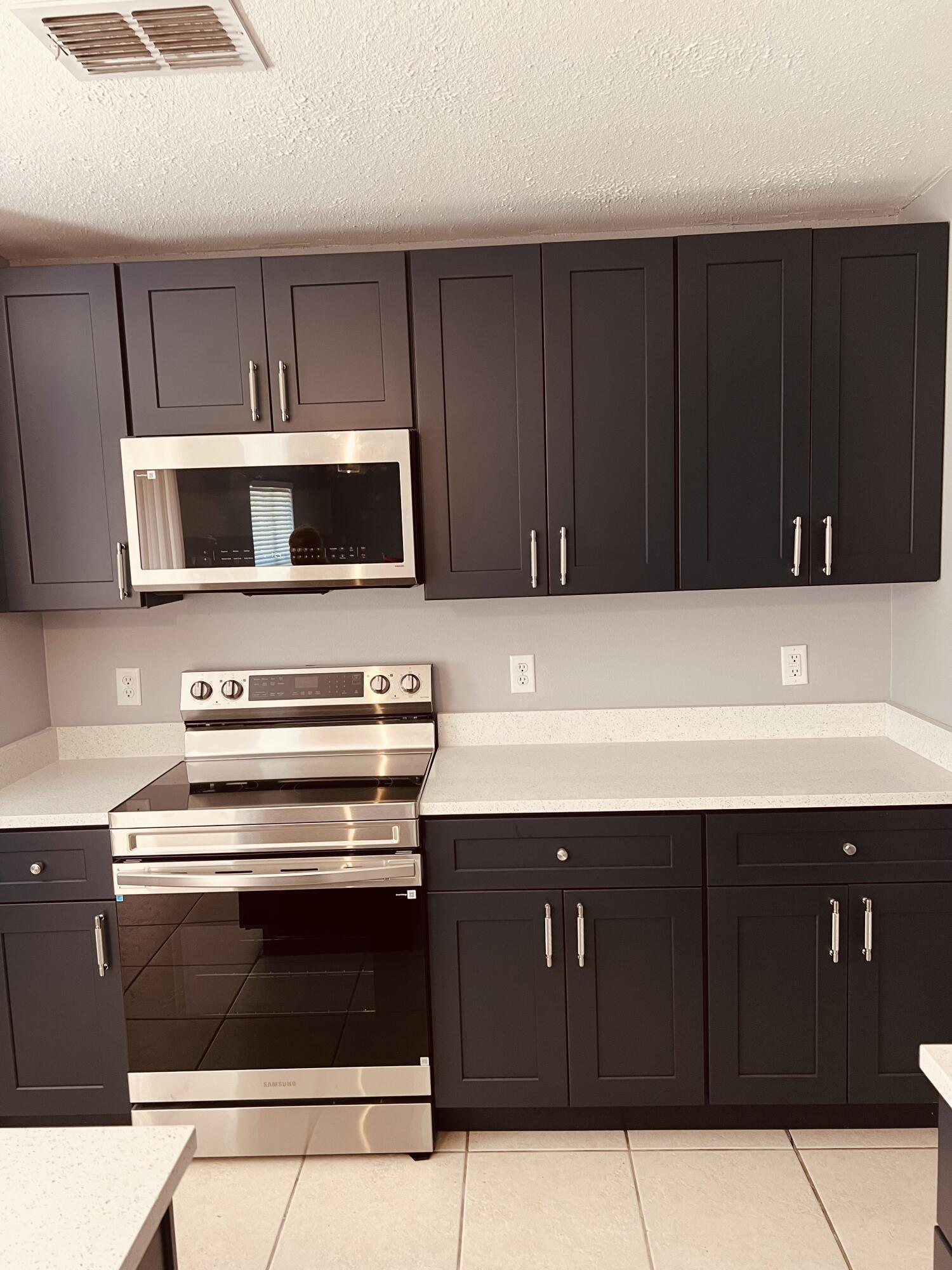 2497 Southwest Independence Road Port St. Lucie, FL 34953 - Photo 9 of 29 kitchen