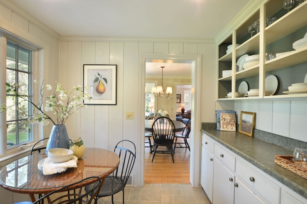 1656 Main Road Westport, MA 02790 - Photo 11 of 32 Gallery Image 11