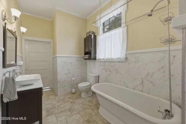 $465,000 | 501 North Broad Street, Edenton, NC 27932