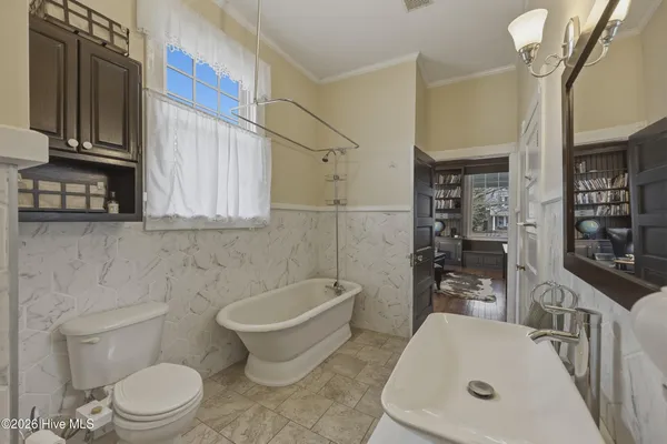 $465,000 | 501 North Broad Street, Edenton, NC 27932