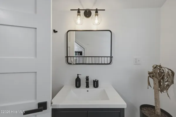 $465,000 | 501 North Broad Street, Edenton, NC 27932