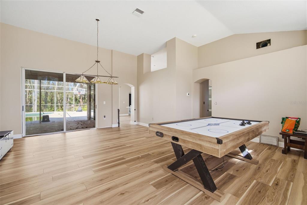 28427 Openfield Loop Wesley Chapel, FL 33543 - Photo 6 of 60 Gallery Image 6