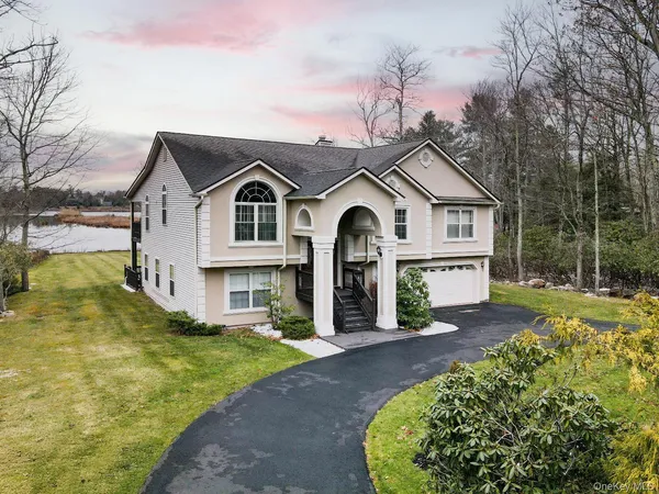 $795,000 | 61 Lake Shore Drive West, Rock Hill, NY 12775