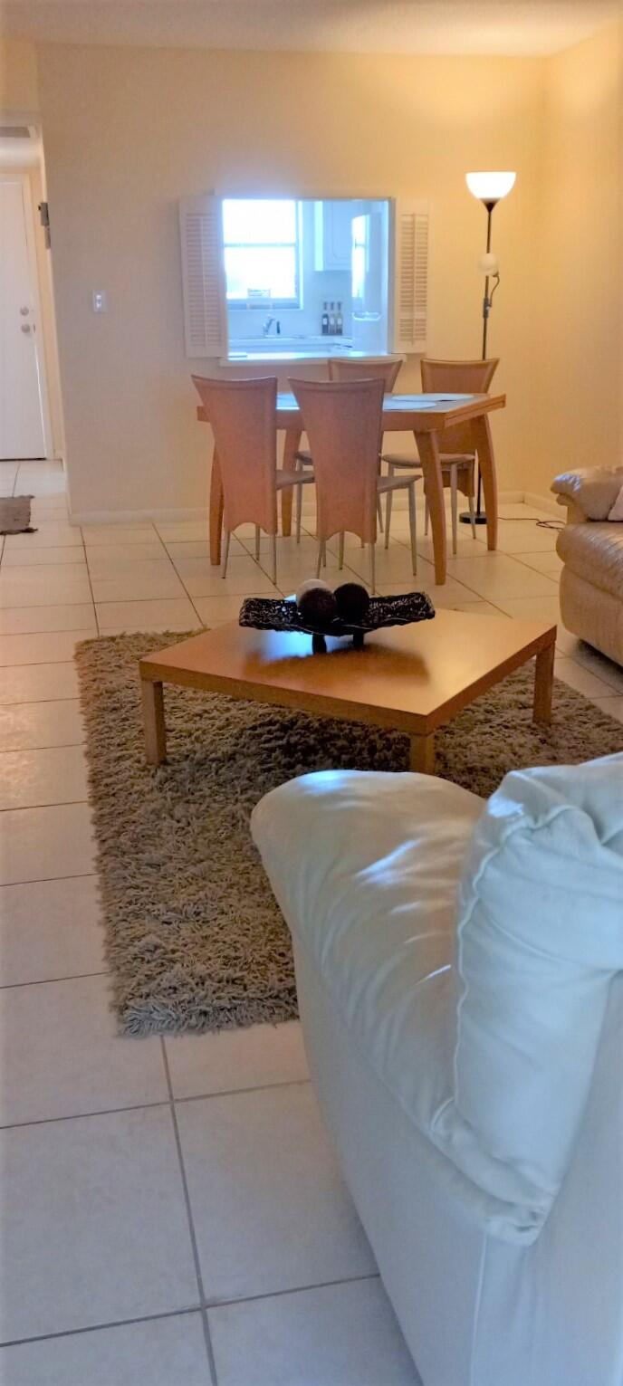 9355 Southwest 8th Street, Unit 402 Boca Raton, FL 33428 - Photo 3 of 5