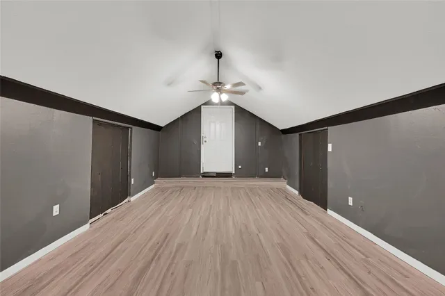 $850 | 310 North Rock Island Street, Unit 2, Angleton, TX 77515