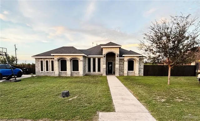 $260,000 | 321 Gladiola Drive, Edcouch, TX 78538