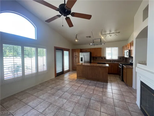 $1,845 | 7936 Verde Springs Drive, Las Vegas, NV 89128