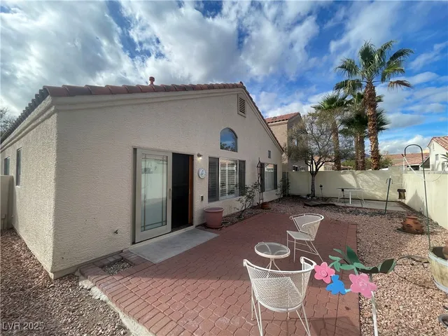 $1,845 | 7936 Verde Springs Drive, Las Vegas, NV 89128