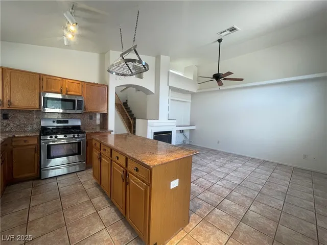 $1,845 | 7936 Verde Springs Drive, Las Vegas, NV 89128