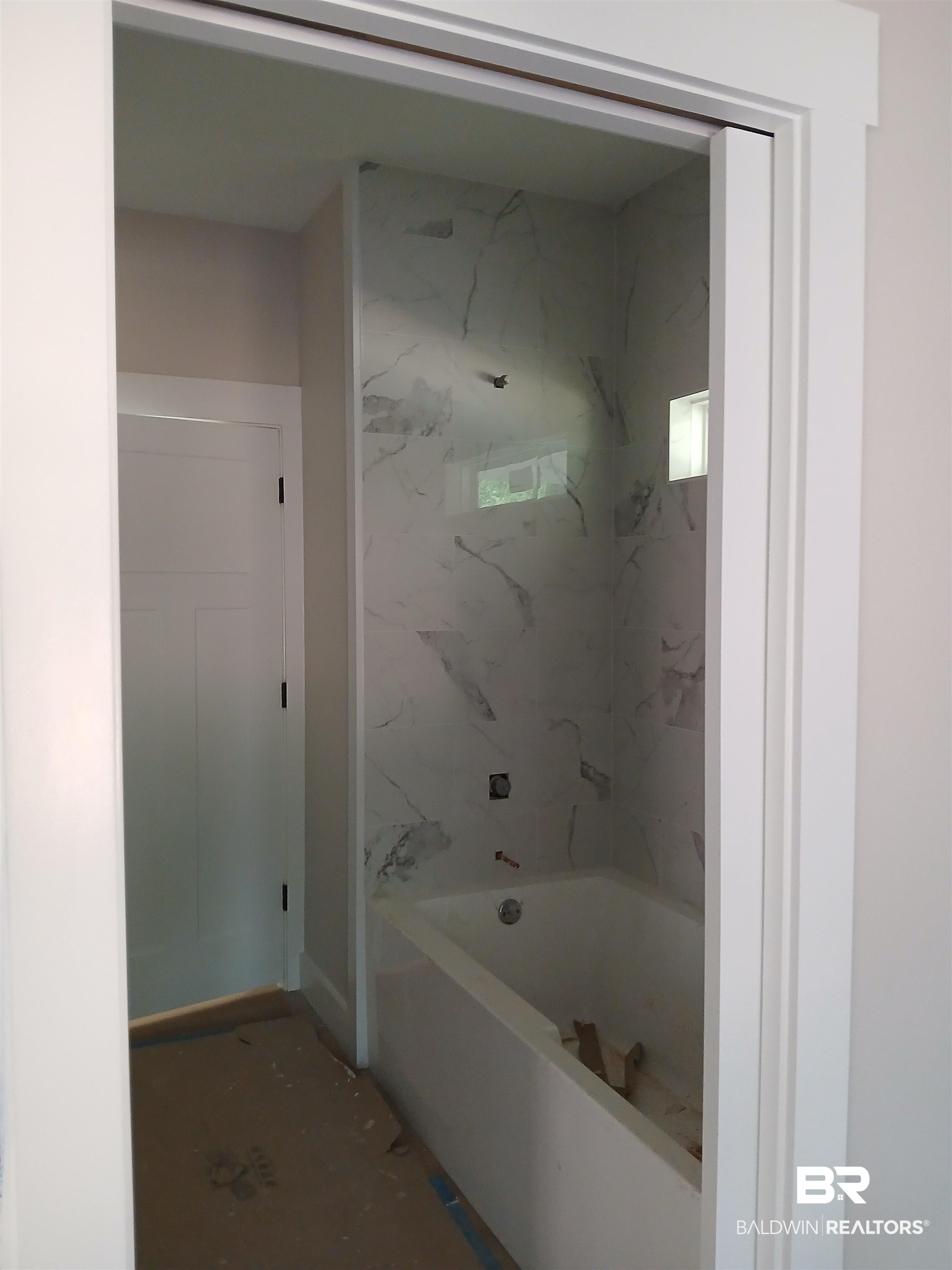 2721 Manuel Drive Lillian, AL 36549 - Photo 8 of 9 Shower with 6ft. Soaking tube