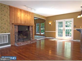 640 Pineville Road Newtown, PA 18940 - Photo 5 of 12 Breakfast Room