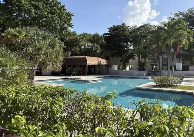 $1,900 | 14148 Southwest 93rd Lane, Unit 14148, Miami, FL 33186