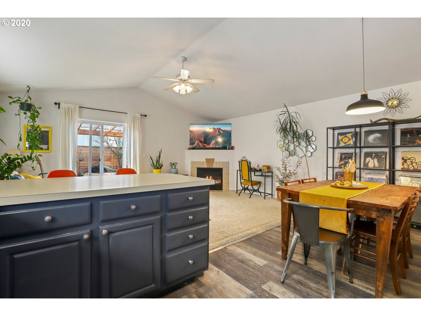 11756 Southeast Oak Street Portland, OR 97216 - Photo 11 of 30