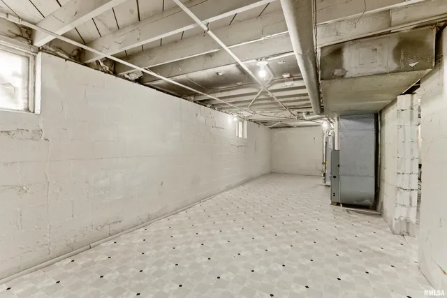 $95,000 | 2606 North Wisconsin Avenue, Peoria, IL 61603