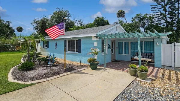 $358,500 | 121 East Yelkca Terrace, Edgewater, FL 32132