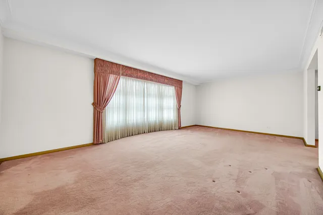 $339,000 | 9620 South Keeler Avenue, Oak Lawn, IL 60453