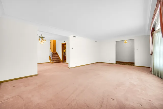 $339,000 | 9620 South Keeler Avenue, Oak Lawn, IL 60453