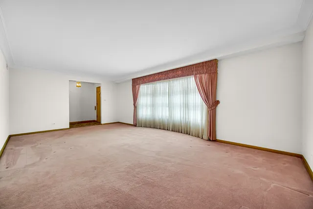 $339,000 | 9620 South Keeler Avenue, Oak Lawn, IL 60453