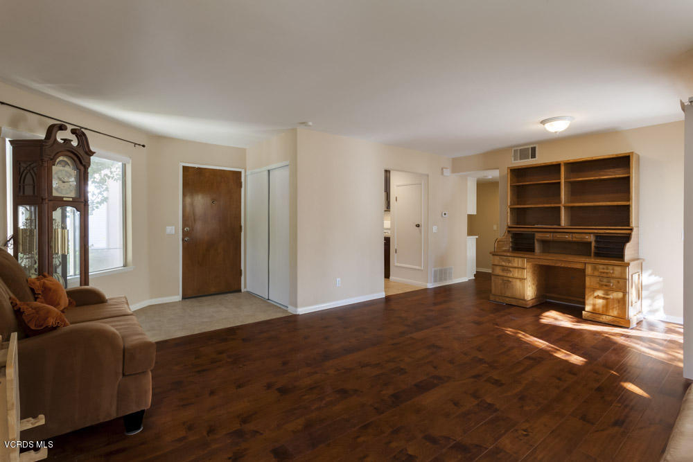 1754 Sinaloa Road, Unit 175 Simi Valley, CA 93065 - Photo 6 of 19 SinaloaVilla_Low-4