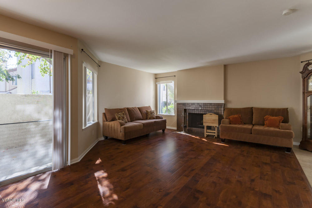 1754 Sinaloa Road, Unit 175 Simi Valley, CA 93065 - Photo 7 of 19 SinaloaVilla_Low-5